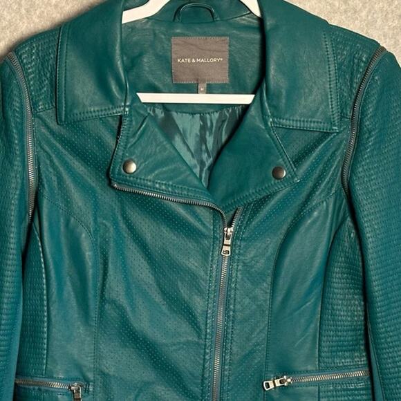 Kate & Mallory Sz M Green Faux Leather Moto Jacket Zip-Off Sleeve biker gorpcore - Picture 8 of 13